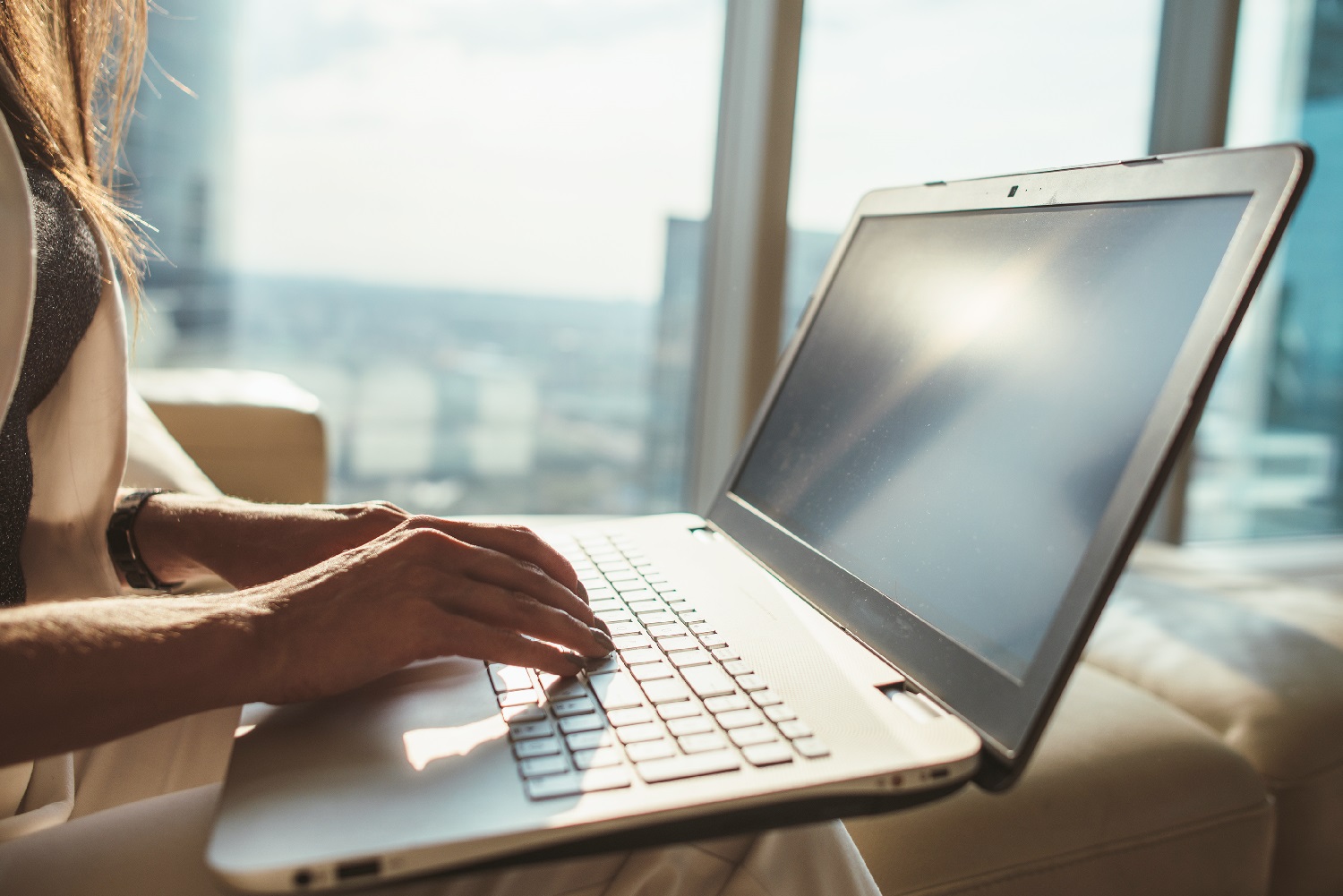 what time of year do laptops go on sale